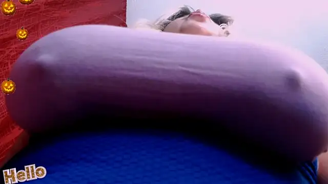 Honey Lucy1 online show from 10.19.25