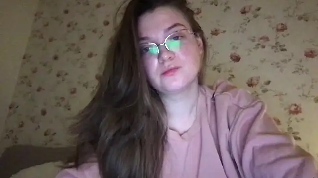 LoVenda online show from 02.04.25