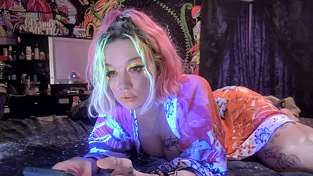 Snapshot of TEXASMARYYYJANE chatting on 10.15.25 TEXASMARYYYJANE online show from 10.15.25