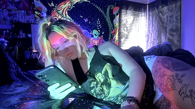 Snapshot of TEXASMARYYYJANE chatting on 10.20.25 TEXASMARYYYJANE online show from 10.20.25