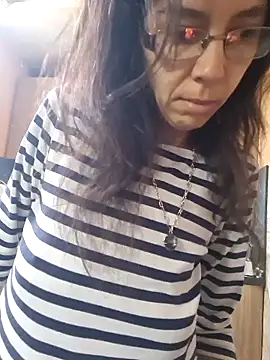 Snapshot of rposhta1991 chatting on 10.11.25 rposhta1991 online show from 10.11.25