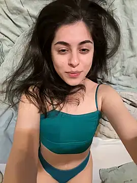 Snapshot of GoldBabyS chatting on 03.21.25 GoldBabyS online show from 03.21.25