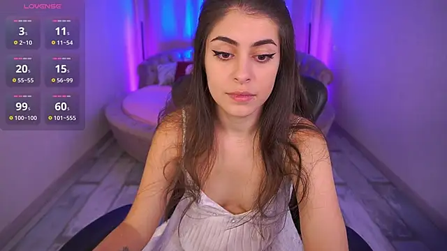 Snapshot of GoldBabyS chatting on 09.15.25 GoldBabyS online show from 09.15.25