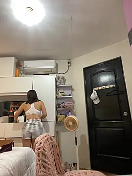 asianmystery203 online show from 12.19.24