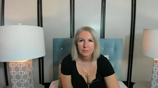 EricaTop online show from 12.22.24