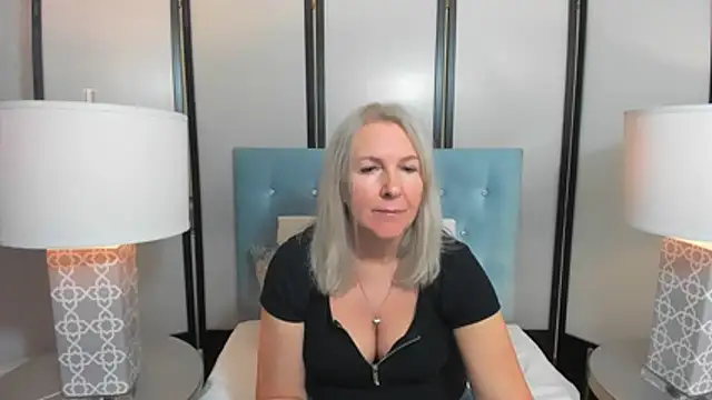 EricaTop online show from 11.12.25