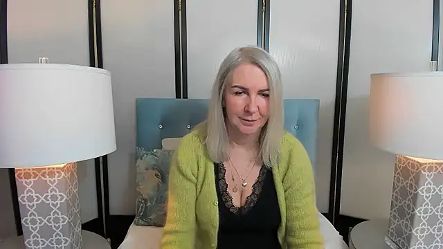 EricaTop online show from 01.10.26