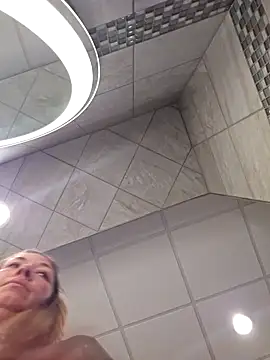 Snapshot of _NinaLuvSins_ chatting on 01.24.25 NinaLuvSins online show from 01.24.25