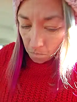 Snapshot of _NinaLuvSins_ chatting on 02.10.25 NinaLuvSins online show from 02.10.25