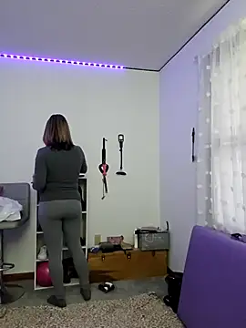 Snapshot of _NinaLuvSins_ chatting on 02.26.25 NinaLuvSins online show from 02.26.25