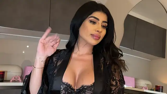 Snapshot of ArabicBarbie chatting on 03.26.26 ArabicBarbie online show from 03.26.26