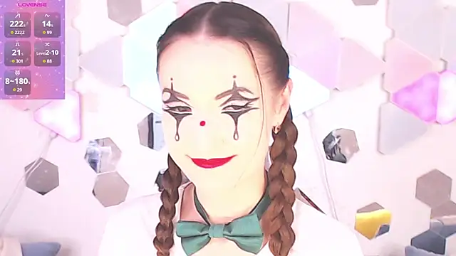 LexiKiss online show from 09.27.25