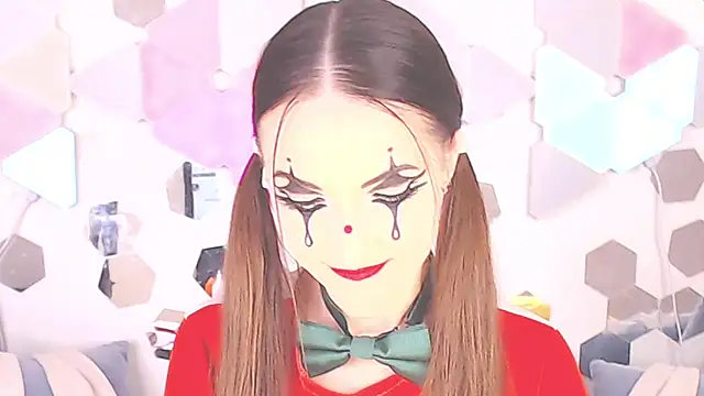 LexiKiss online show from 10.15.25