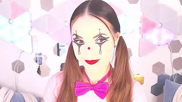 LexiKiss online show from 10.20.25