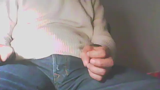 Snapshot of Moro_ra chatting on 11.05.25 Moro ra online show from 11.05.25