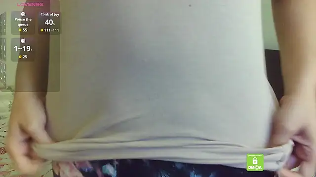 Snapshot of bxdgirlhr chatting on 09.24.25 bxdgirlhr online show from 09.24.25