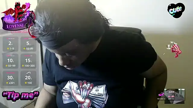 Sexymona1218 online show from 03.17.26