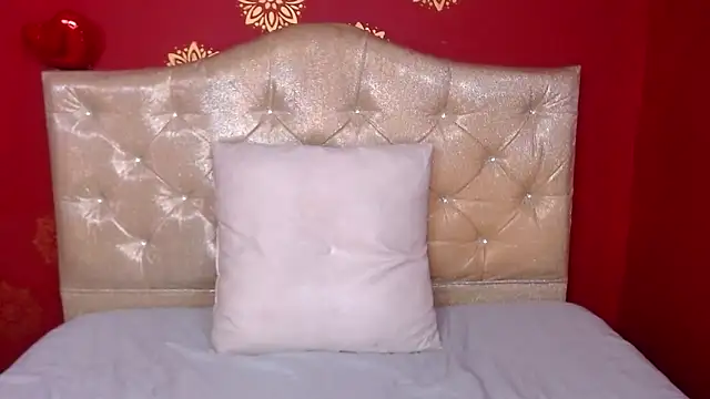gina latina online show from 02.18.25
