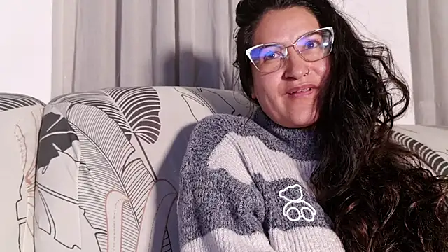 DeesseLuxure online show from 03.27.26