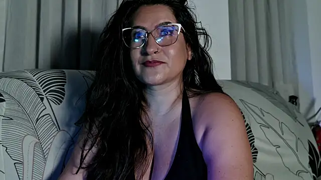 DeesseLuxure online show from 04.27.26