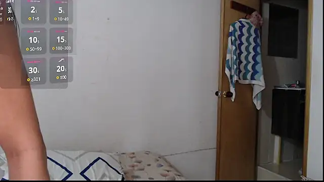 evolet01 online show from 11.24.25