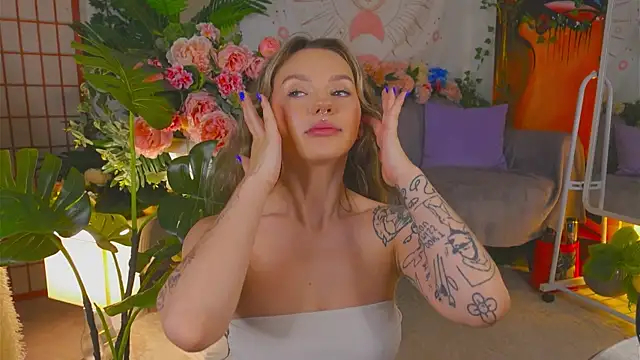 KristaBrooks online show from 11.08.25