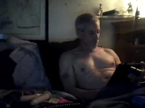 Snapshot of Biknight chatting on 01.25.25 Biknight online show from 01.25.25