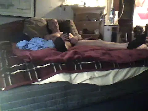 Snapshot of Biknight chatting on 02.12.25 Biknight online show from 02.12.25