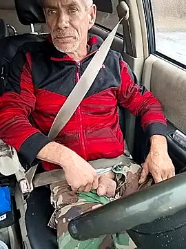 Snapshot of Biknight chatting on 10.29.25 Biknight online show from 10.29.25