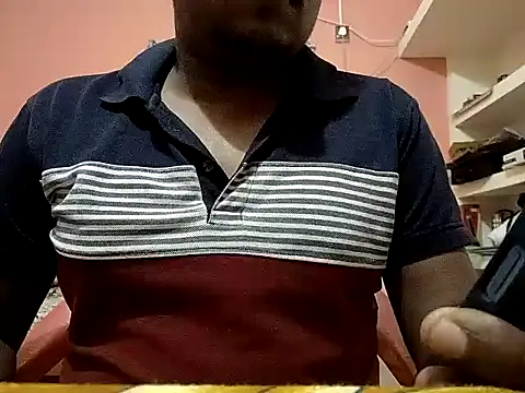 Snapshot of Aneesh007m chatting on 10.25.25 Aneesh007m online show from 10.25.25