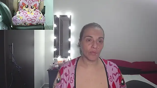 zoe hotxxx online show from 02.05.25