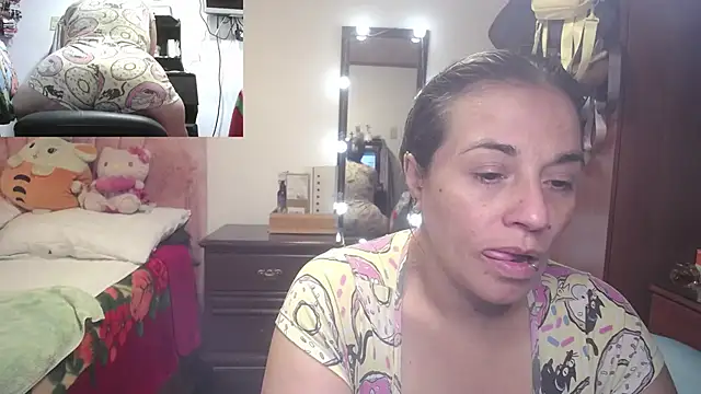 Snapshot of zoe_hotxxx chatting on 05.16.26 zoe hotxxx online show from 05.16.26