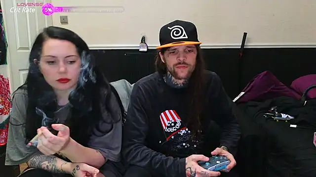 Snapshot of AltustThomas chatting on 12.05.24 AltustThomas online show from 12.05.24