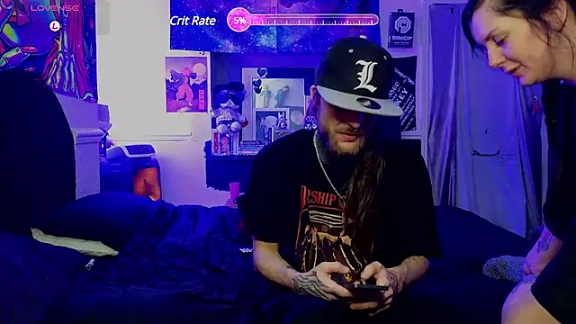 Snapshot of AltustThomas chatting on 02.04.25 AltustThomas online show from 02.04.25