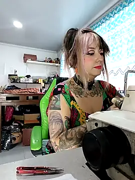 Snapshot of cindy_ink chatting on 09.24.25 cindy ink online show from 09.24.25