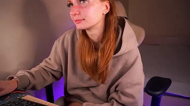 Liuba Fox online show from 02.05.25