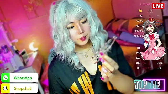 HOTnWILDalice online show from 09.24.25