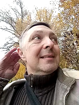 Pokaz2020 online show from 10.21.25