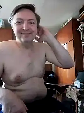 Snapshot of Pokaz2020 chatting on 07.15.26 Pokaz2020 online show from 07.15.26