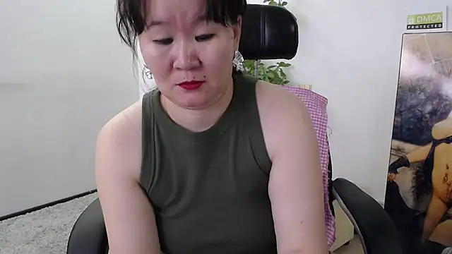 Akira xx online show from 11.19.25