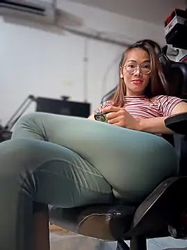 Jakolera2020 online show from 03.31.26