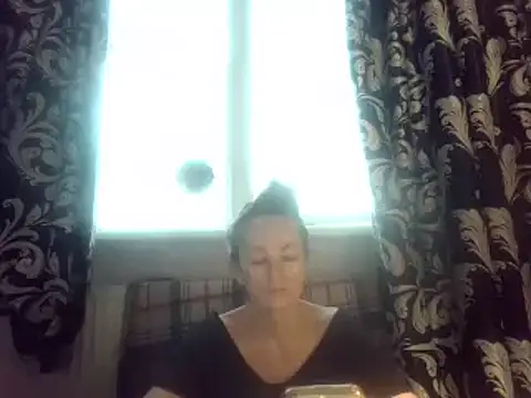 LindaStarS online show from 02.06.25