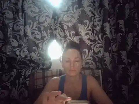 LindaStarS online show from 02.20.25