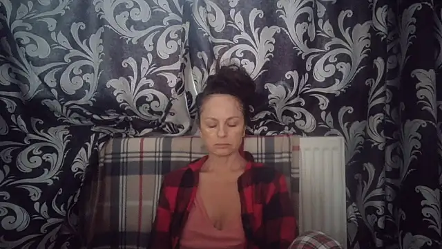 LindaStarS online show from 10.14.25