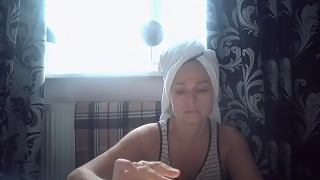 LindaStarS online show from 11.10.25