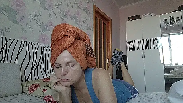 LindaStarS online show from 02.10.26