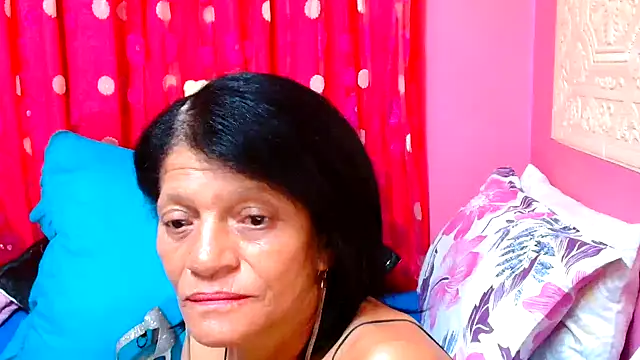 SLUTTYROXY online show from 01.17.25