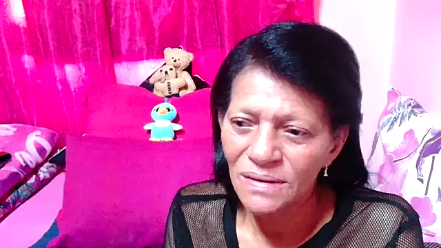 SLUTTYROXY online show from 11.28.25