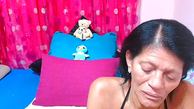 SLUTTYROXY online show from 02.13.26