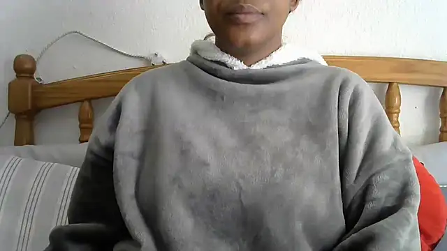 Snapshot of blackslut4u chatting on 06.06.26 blackslut4u online show from 06.06.26